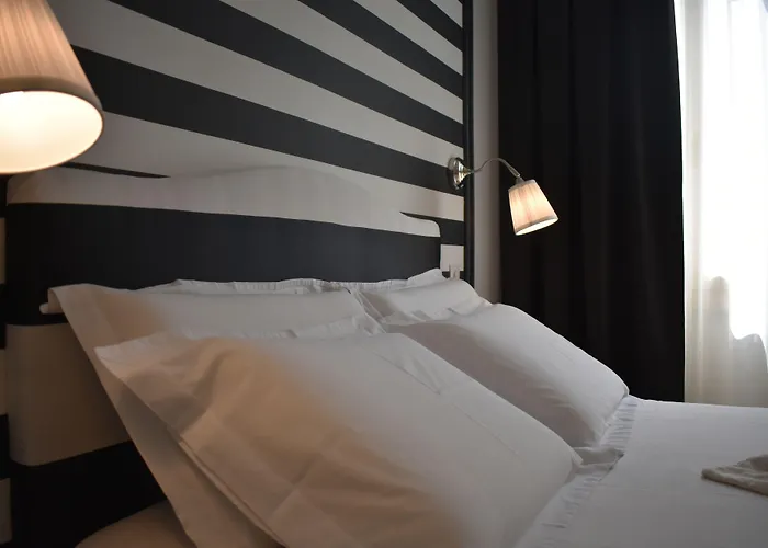 ホテル Henri Iv タルブ