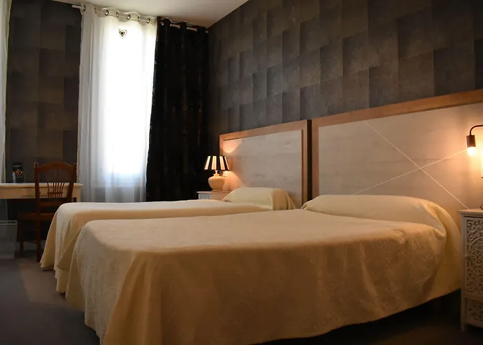 Henri Iv ホテル 3*