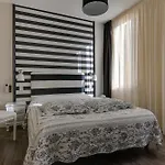 Henri Iv Hotel