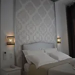 Henri Iv Hotel 3*
