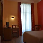 Hotel Henri Iv