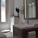 Henri Iv Hotel 3*