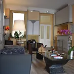Hotel Henri Iv 3*