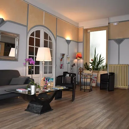 Hotel Henri Iv