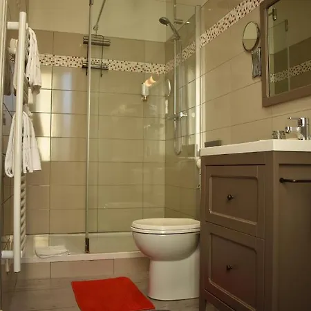 Hotel Henri Iv Tarbes