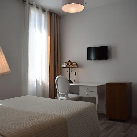 Hotel Henri Iv