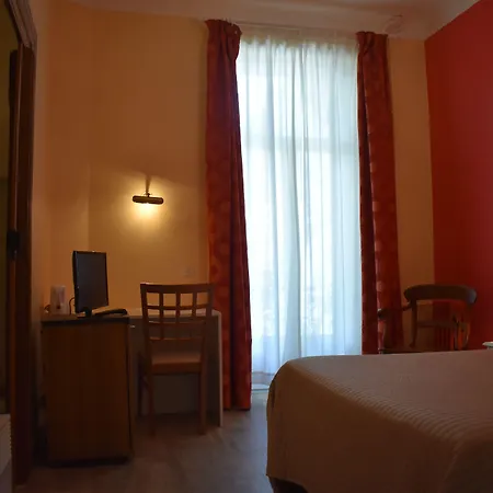 Hotel Henri Iv