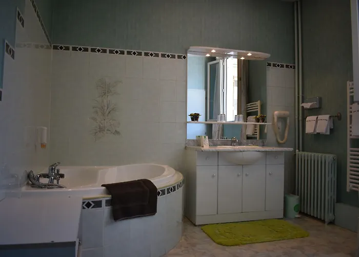 Henri Iv 3* タルブ